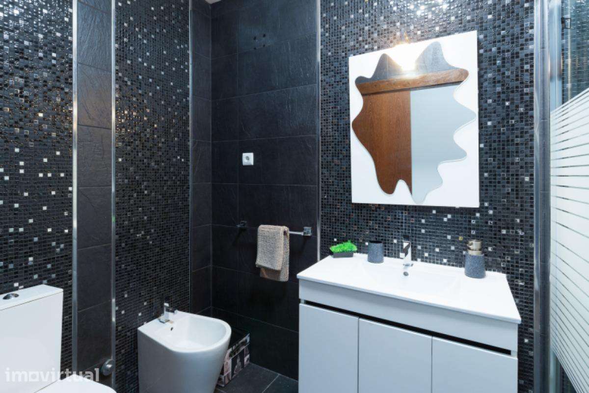 Apartamento com 2 quartos - localizado em Santo Ildefonso Porto - Grande imagem: 3/38