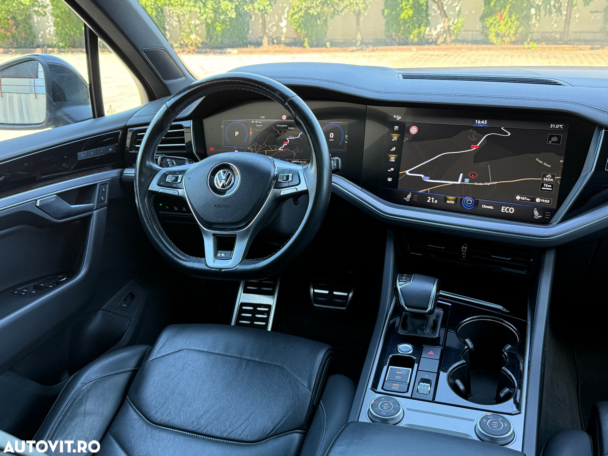 Volkswagen Touareg 3.0 V6 TDI 4Motion DPF Automatik R-Line - 6