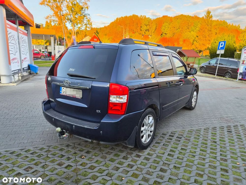 Kia Carnival 2006 photo 5