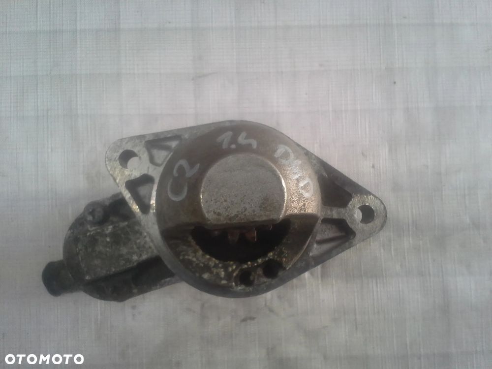 Citroen C2 1.5 DiD rozrusznik M001T80271  A006-151 - 11