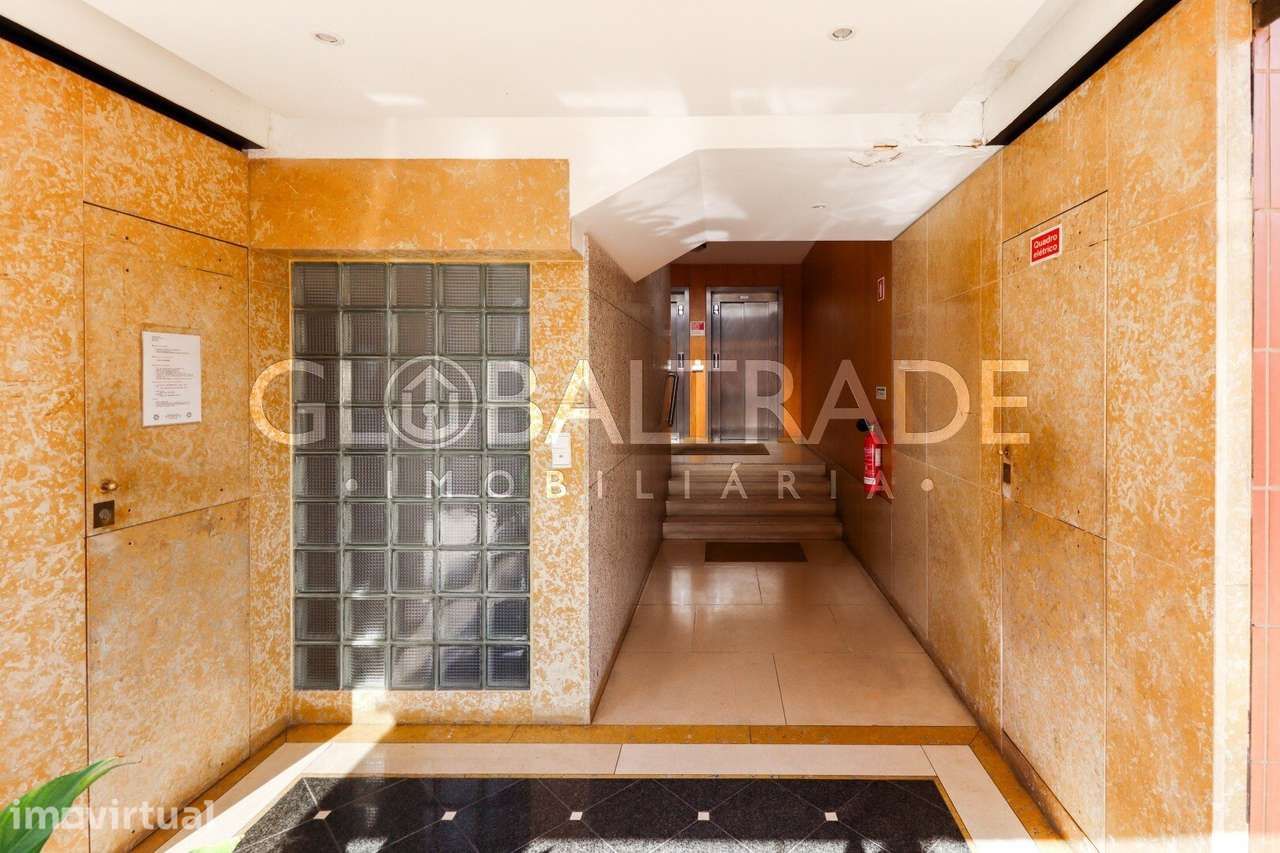 Apartamento T2 Mobilado & Equipado no Porto - Grande imagem: 5/60