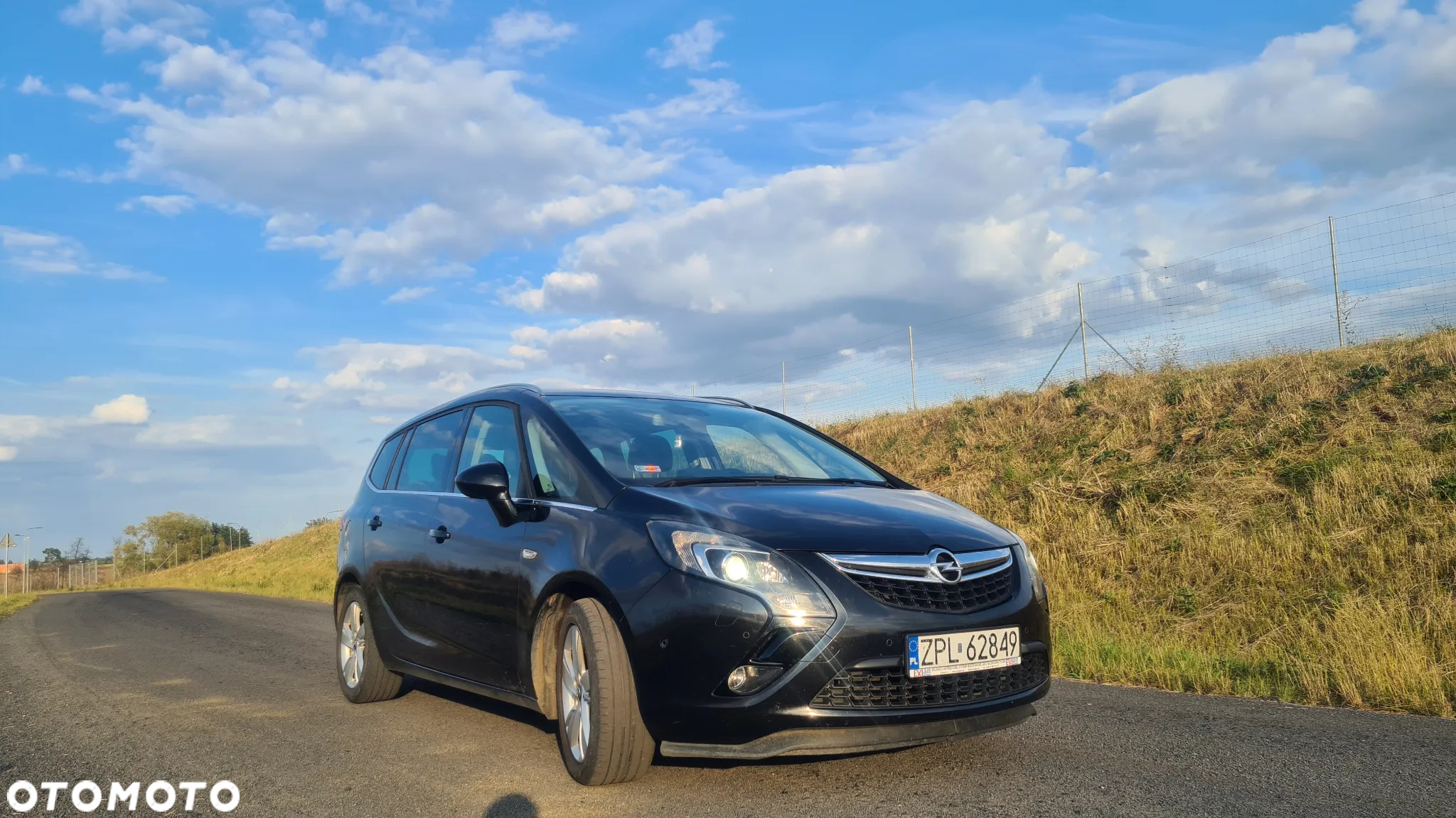 Opel Zafira - 2