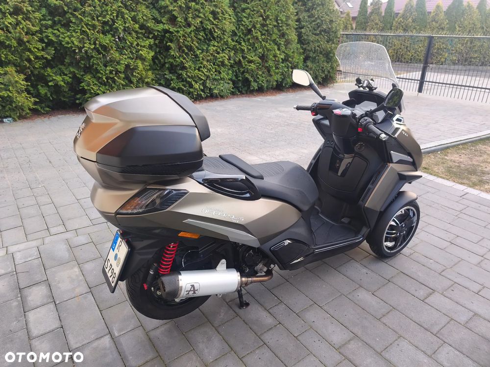 Peugeot Metropolis - 3