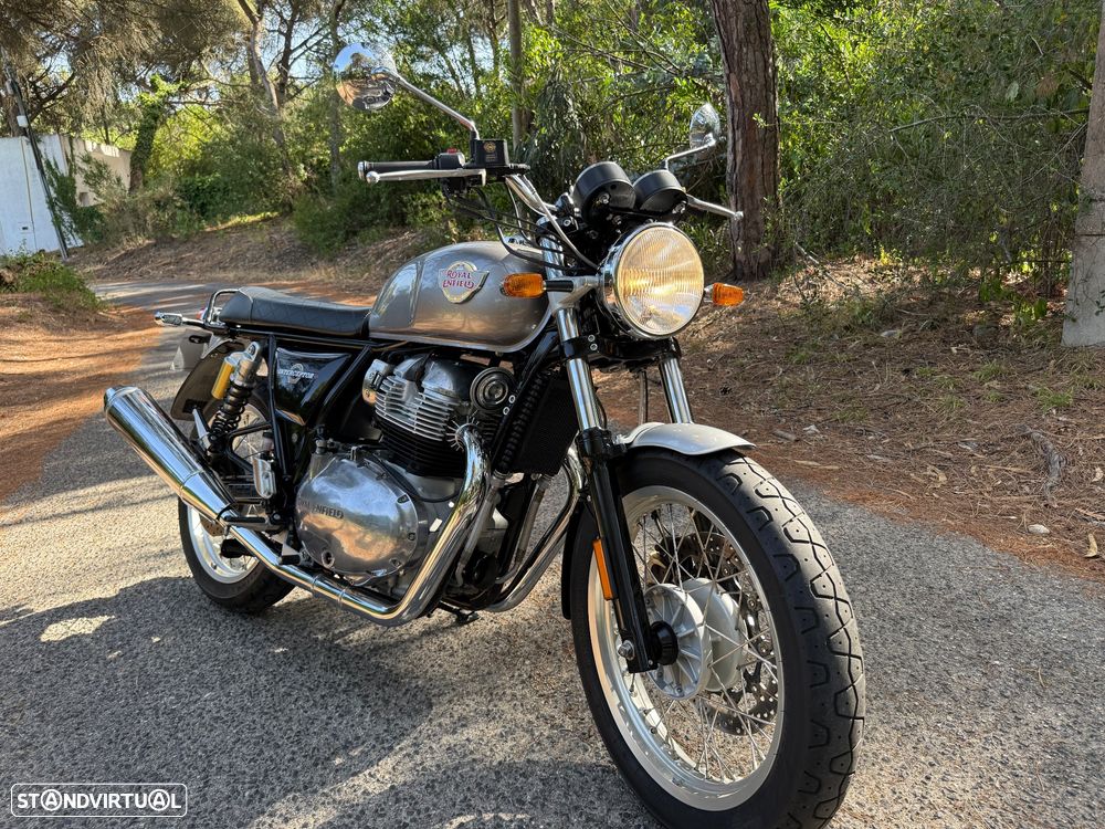 Royal Enfield Interceptor 650 Abs - 2