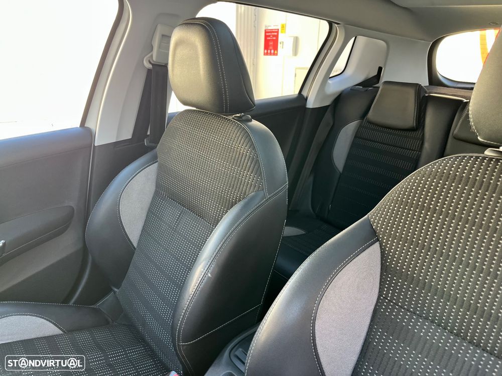 Peugeot 2008 1.2 PureTech Style - 15
