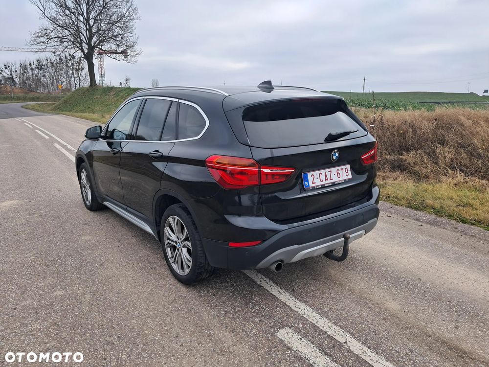 BMW X1 sDrive18d Sport Line - 15