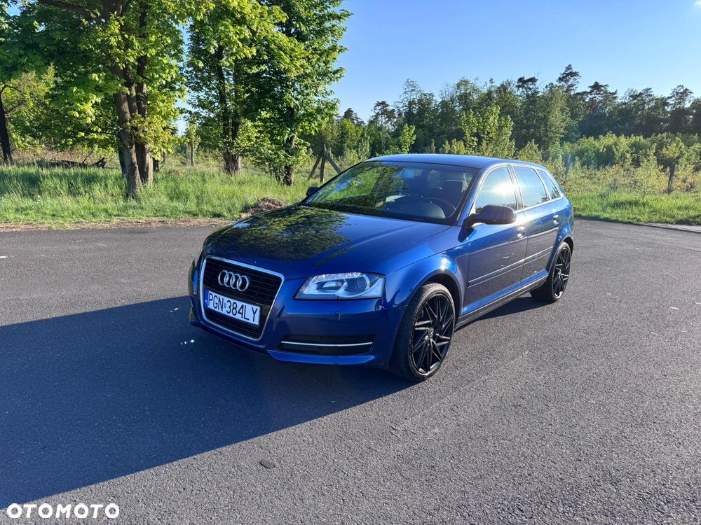 Audi A3 Sportback 2.0 TDI DPF Ambiente S tronic - 1