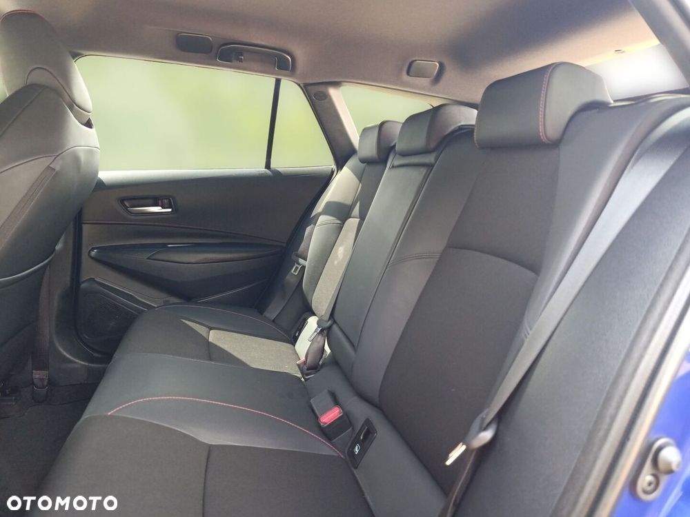 Toyota Corolla 1.8 Hybrid GR Sport - 17