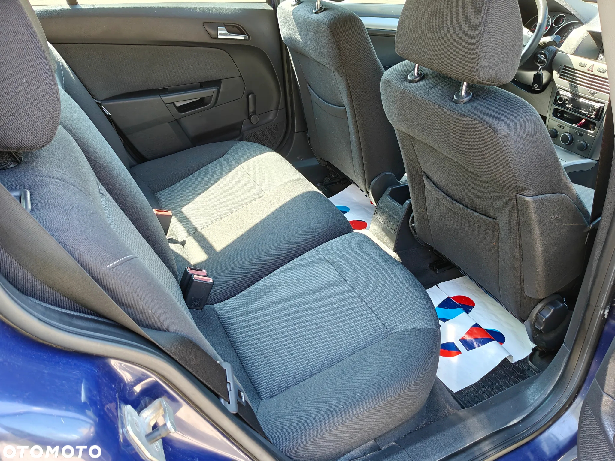 Opel Astra III 1.6 Cosmo - 18