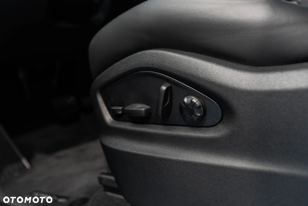 Porsche Cayenne E-Hybrid PHEV - 28