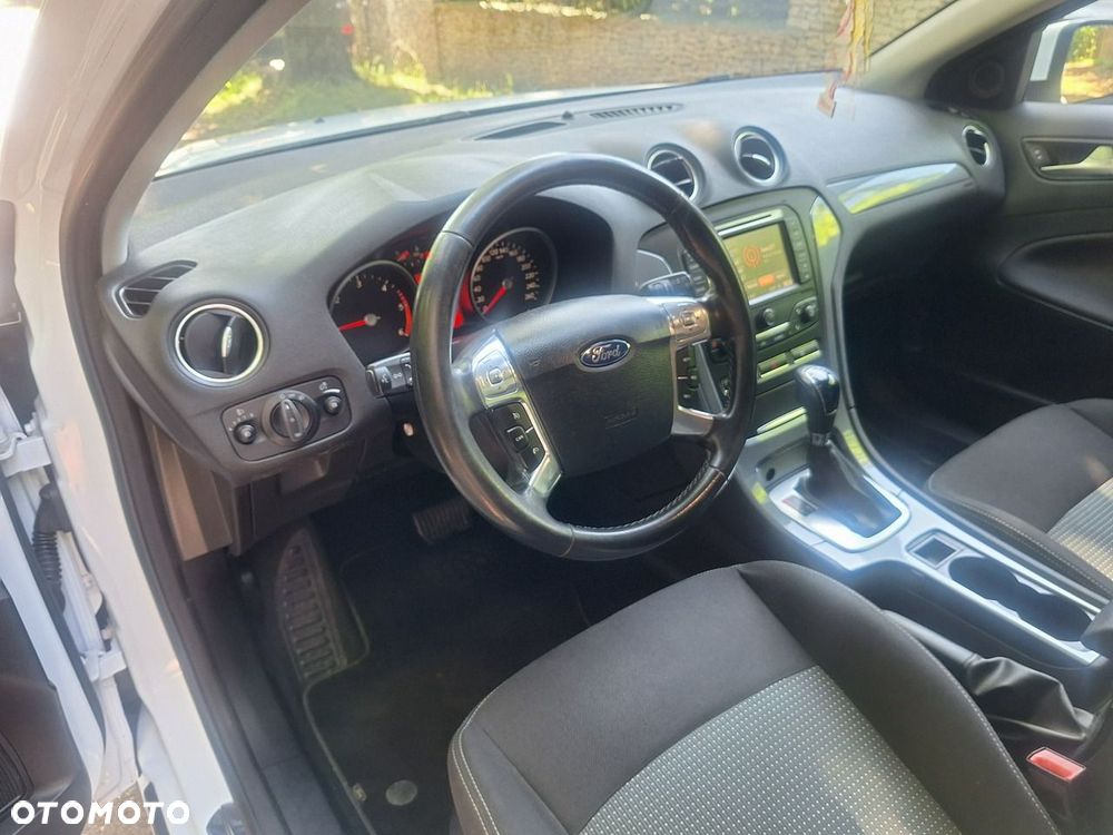 Ford Mondeo 2.0 TDCi Titanium - 8