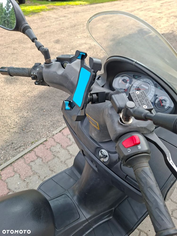 Suzuki Burgman - 9