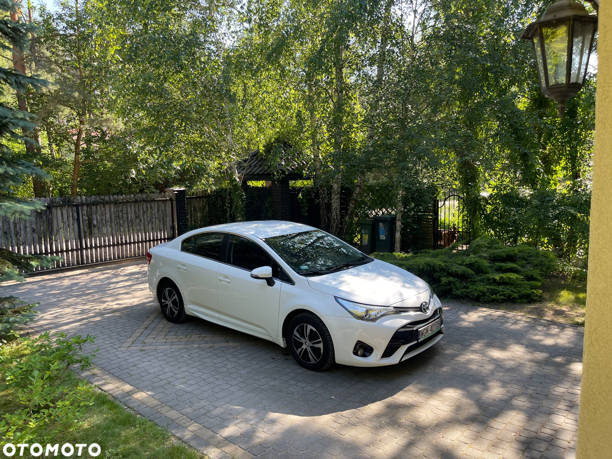 Toyota Avensis 1.8 Active - 2