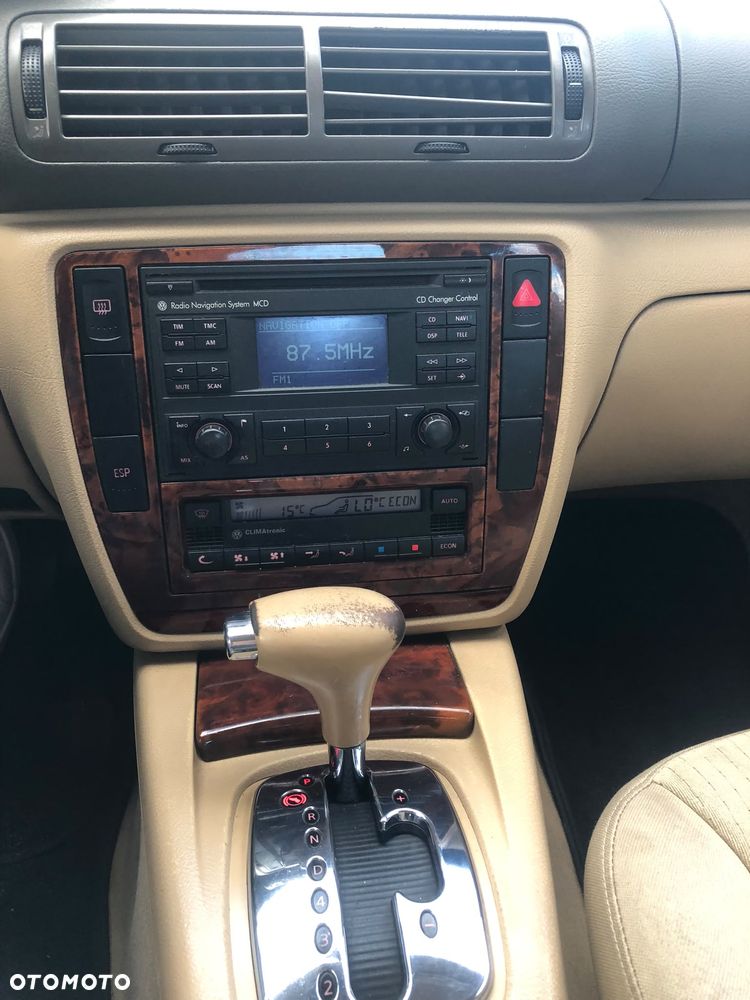Volkswagen Passat - 6