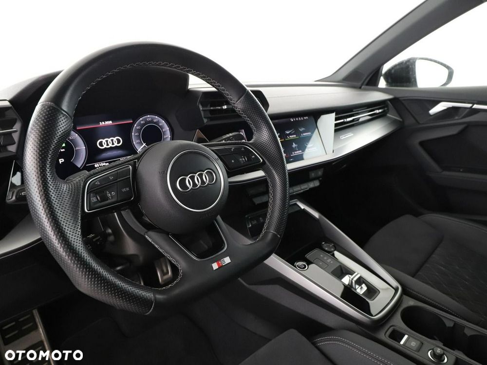 Audi A3 Sportback 45 TFSIe S tronic S line - 16