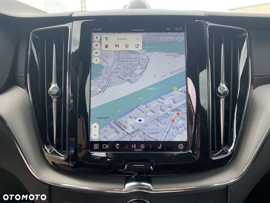 Volvo XC 60 B5 B AWD Ultimate Black Edition - 10