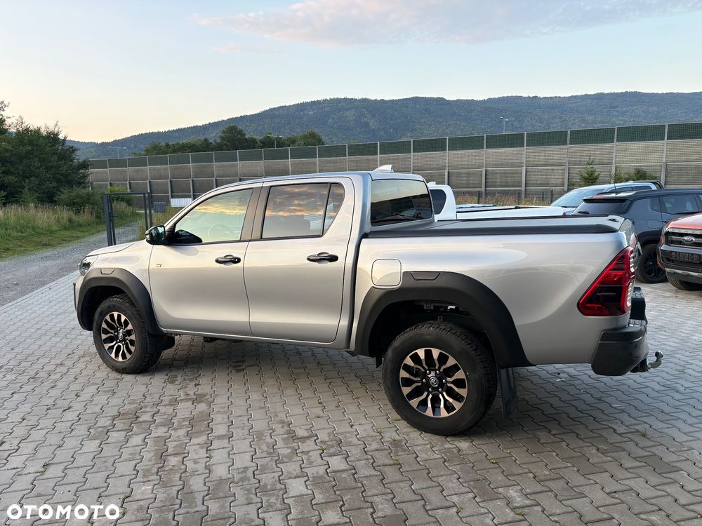 Toyota Hilux 2.8 D-4D Double Cab GR Sport 4x4 - 7