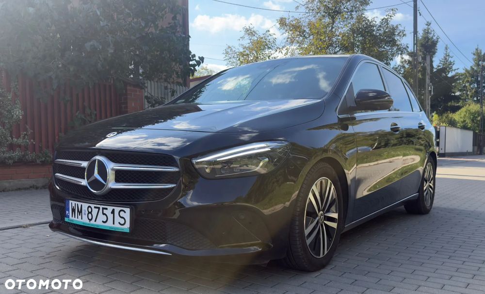 Mercedes-Benz Klasa B 220 4-Matic 7G-DCT - 2