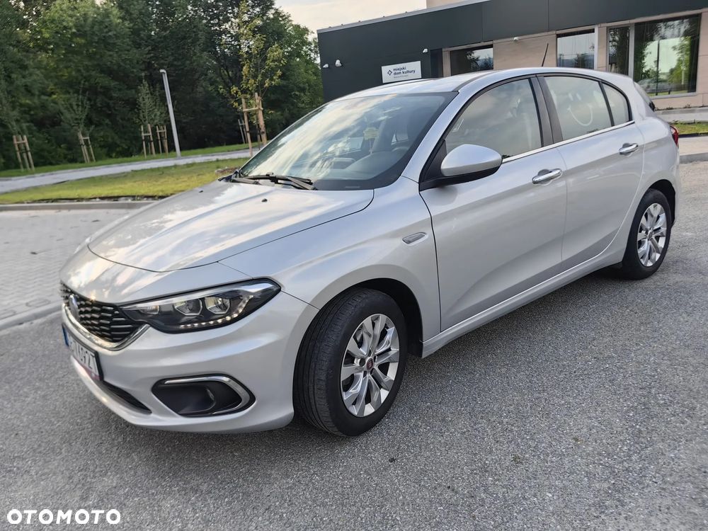 Fiat Tipo 1.4 T-Jet 16v Lounge - 23