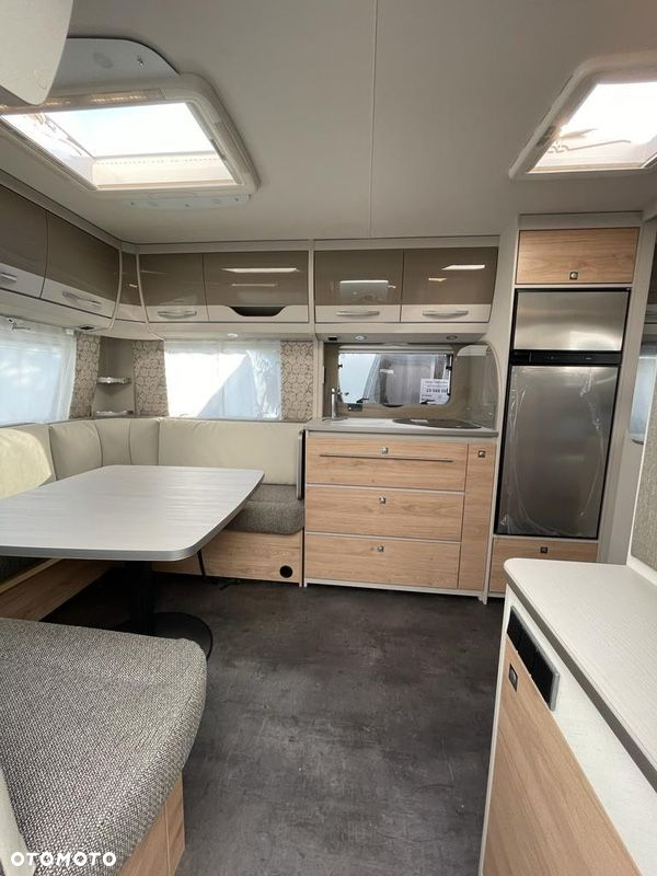 Dethleffs Nomad 730FKR - 28