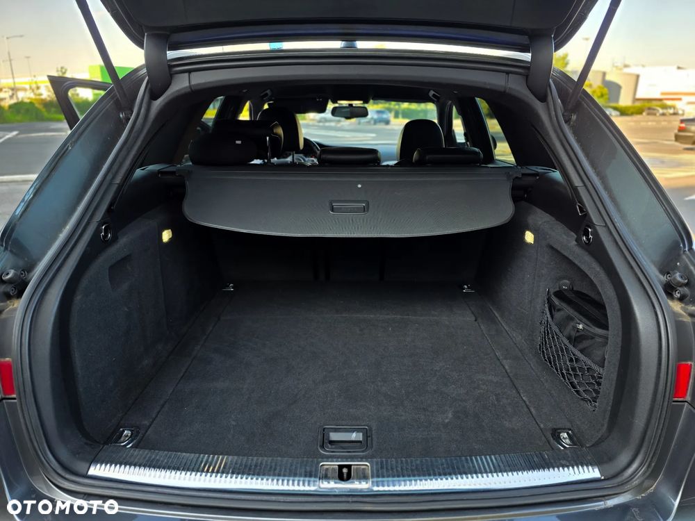 Audi A4 Avant 3.0 TDI DPF clean diesel quattro S tronic S line Sportpaket - 18