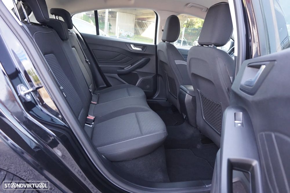 Ford Focus 1.5 TDCi ECOBlue Connected Aut. - 20