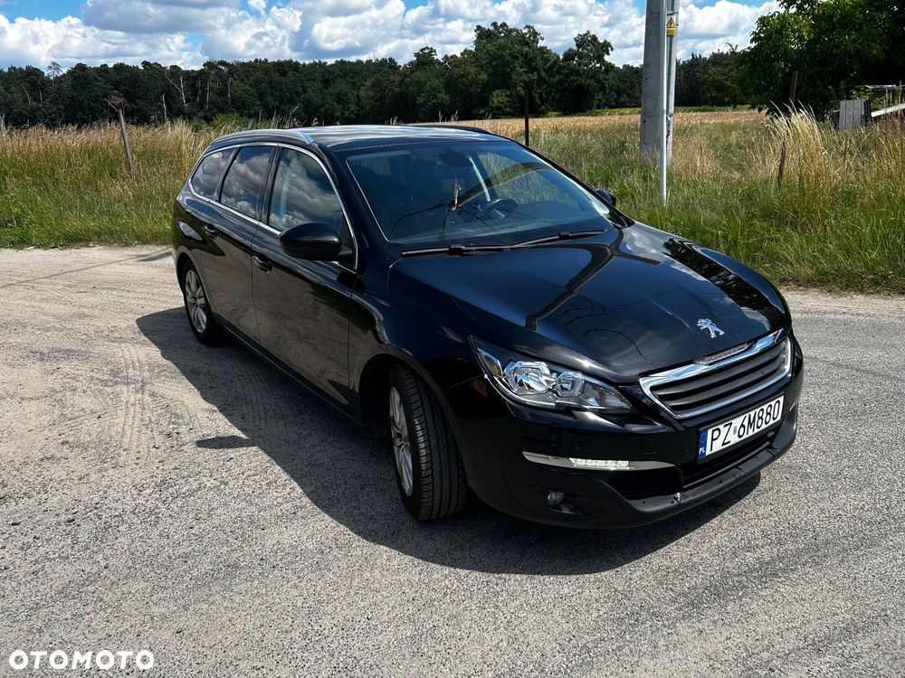 Peugeot 308 1.2 PureTech Allure S&S - 4