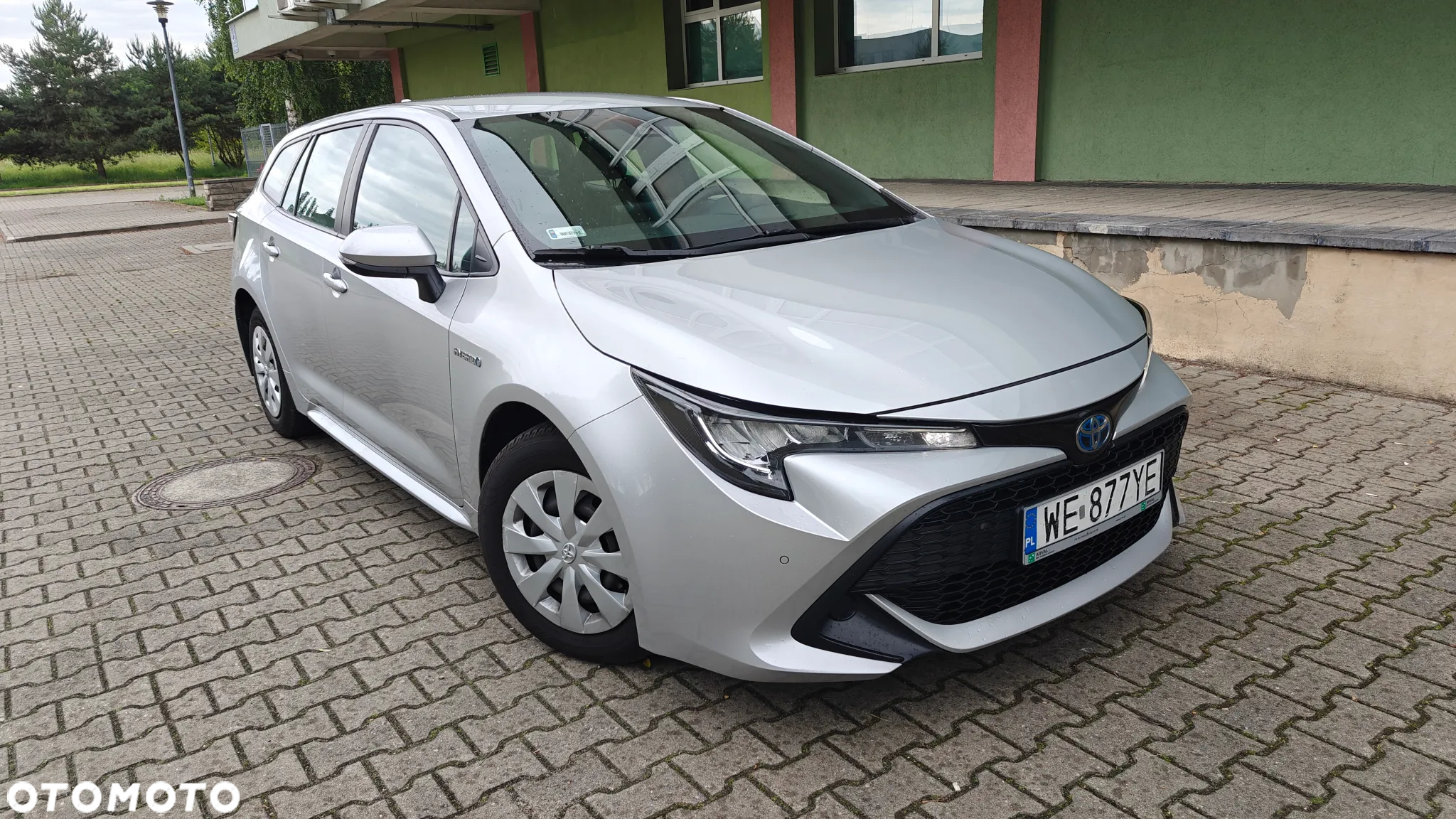 Toyota Corolla 1.8 Hybrid Comfort - 2