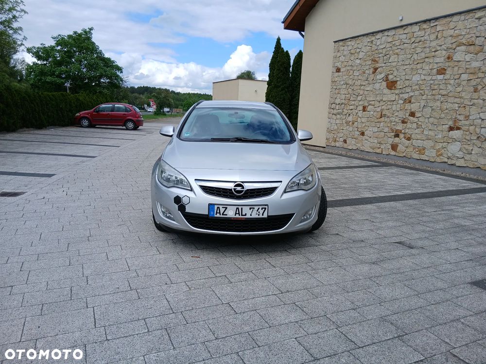 Opel Astra 2.0 CDTI DPF Cosmo - 8