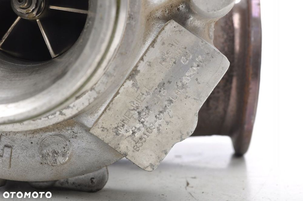 BMW 7 G11 G12 3.0D 265KM TURBINA 8584219 833534-02 - 5