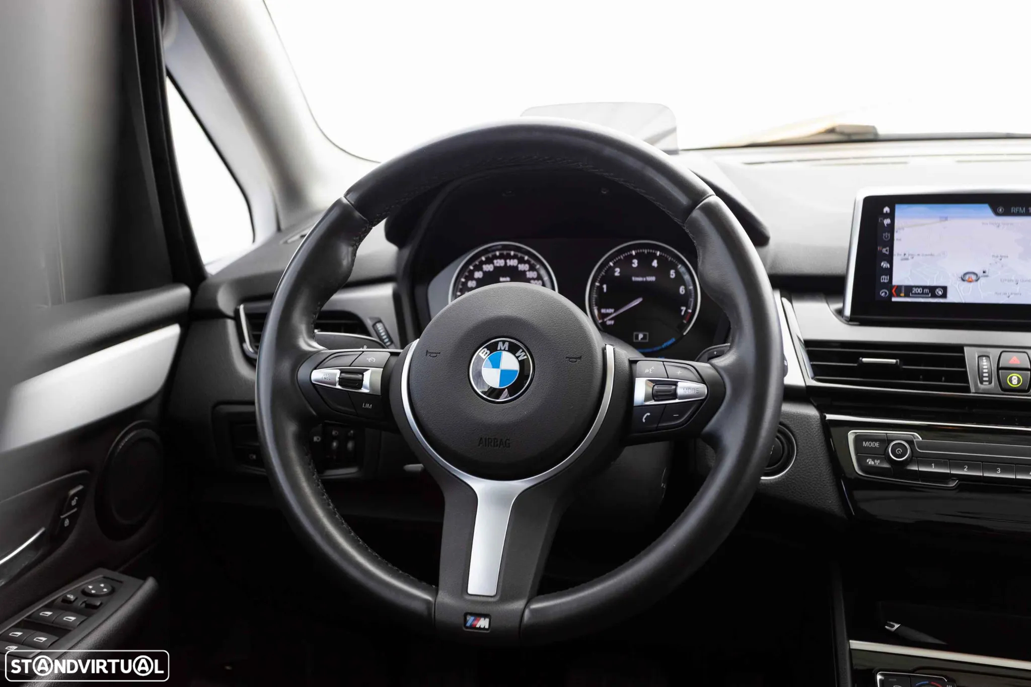 BMW 225xe Active Tourer Advantage - 29