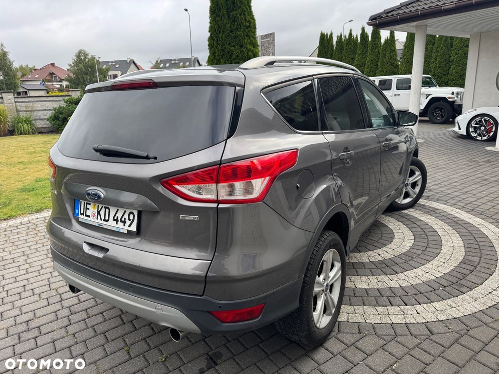 Ford Kuga 1.6 EcoBoost 2x4 Trend - 6