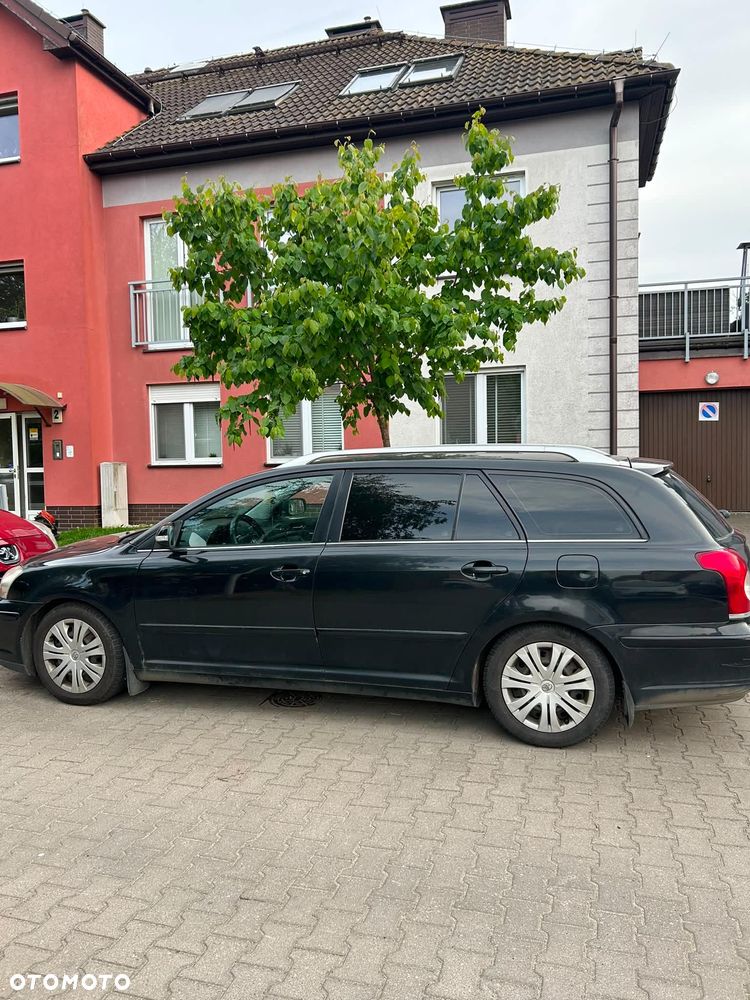Toyota Avensis 1.8 VVT-i Sol - 5