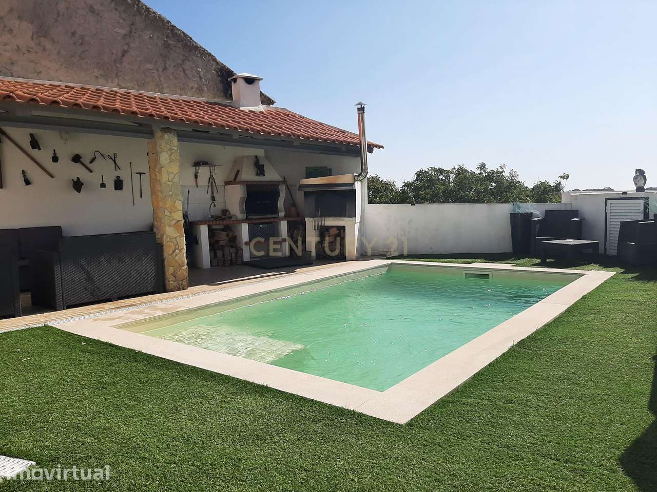 Moradia  T3 na  Lourinhã com Piscina  Garagem e Churrasqueira - Grande imagem: 2/46