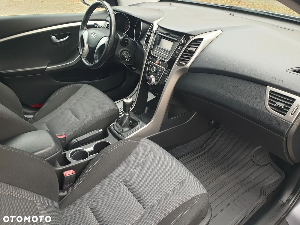 Hyundai i30 - 13