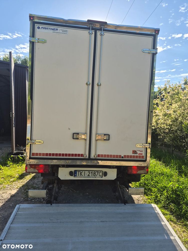 Mercedes-Benz Sprinter - 9