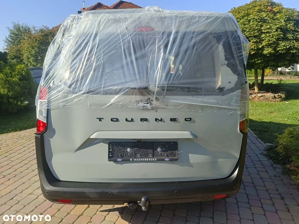 Ford Tourneo Courier 1.0 EcoBoost Trend - 7