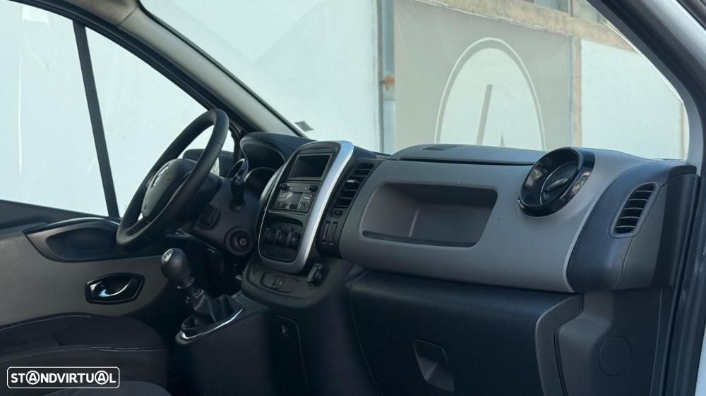 Renault Trafic - 4