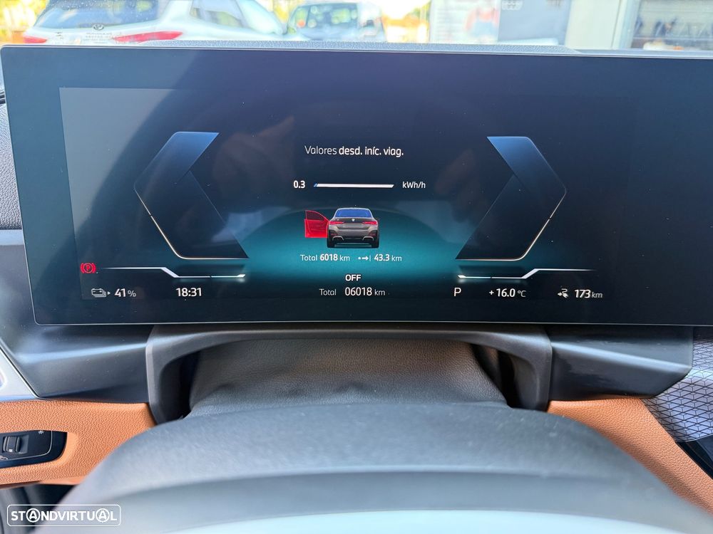 BMW i4 eDrive40 Pack Desportivo M Pro - 29