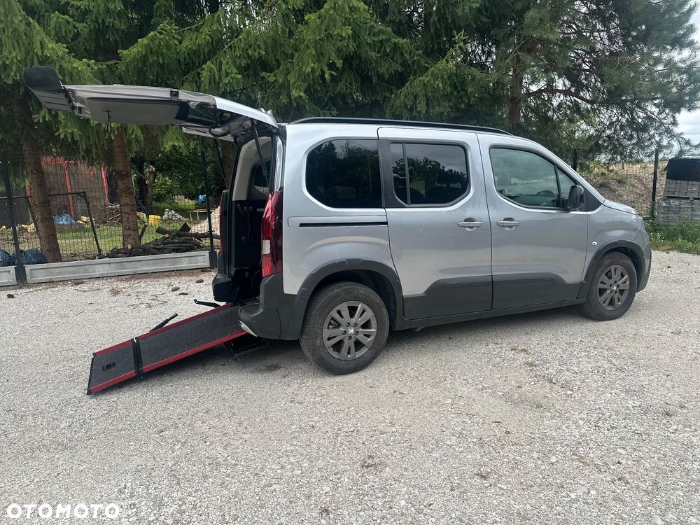 Peugeot Rifter N1 BlueHDI 130 L1 EAT8 Allure - 14