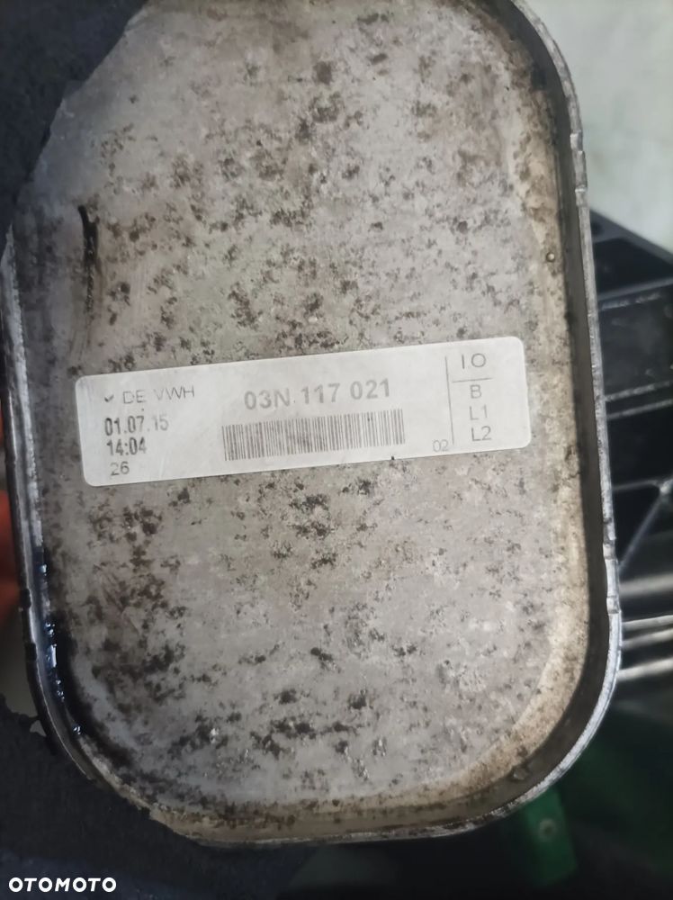 VW SKODA AUDI chłodnica chłodniczka oleju podstawa filtra oleju 03N117021  03N115389B 1,6 1,6 TDI - 4