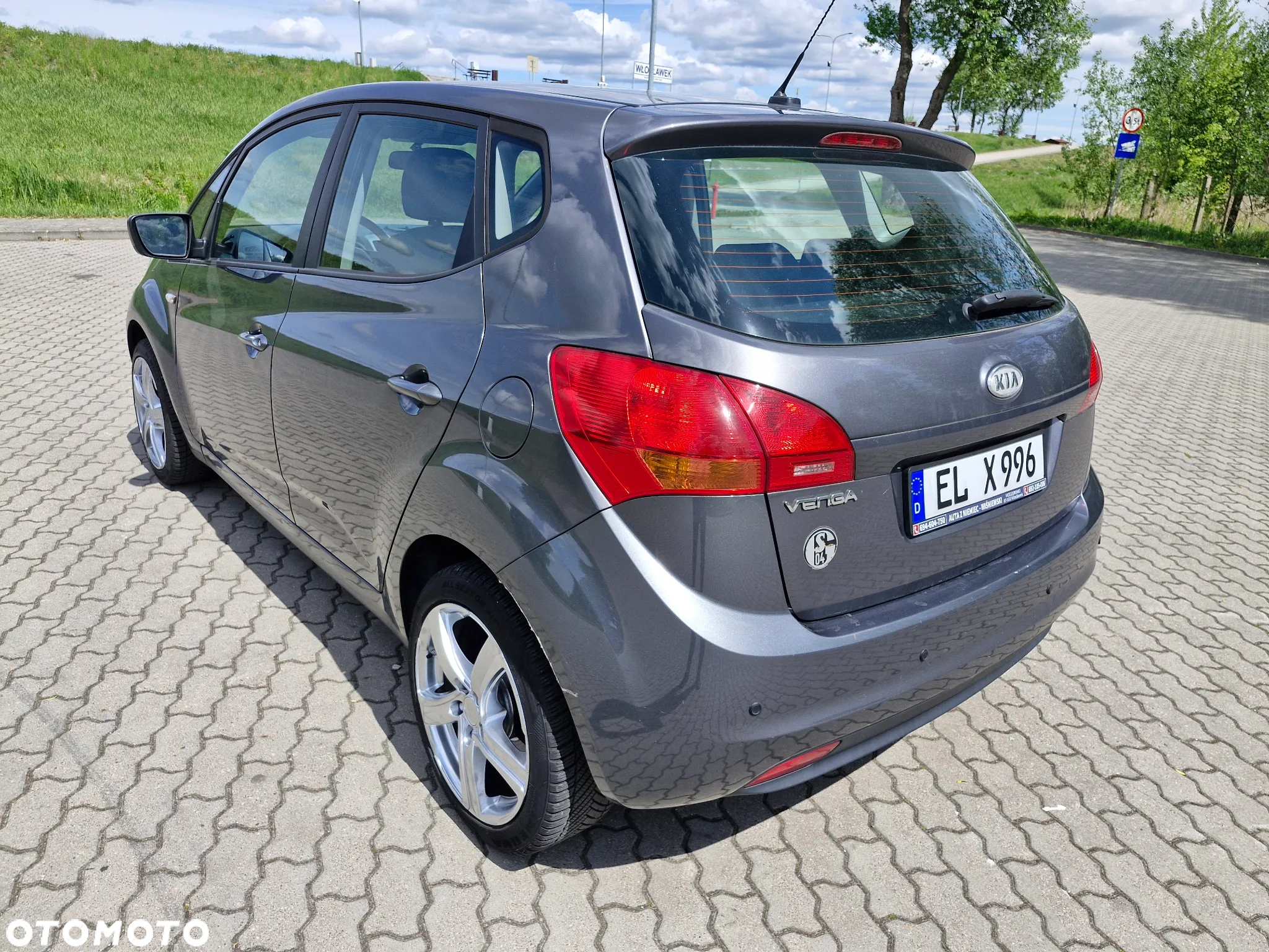 Kia Venga 1.4 CVVT Attract - 4
