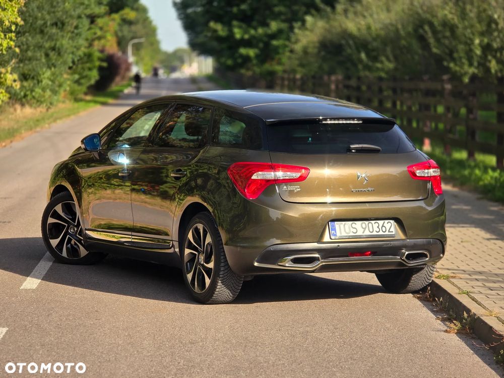Citroën DS5 THP 155 SoChic - 3