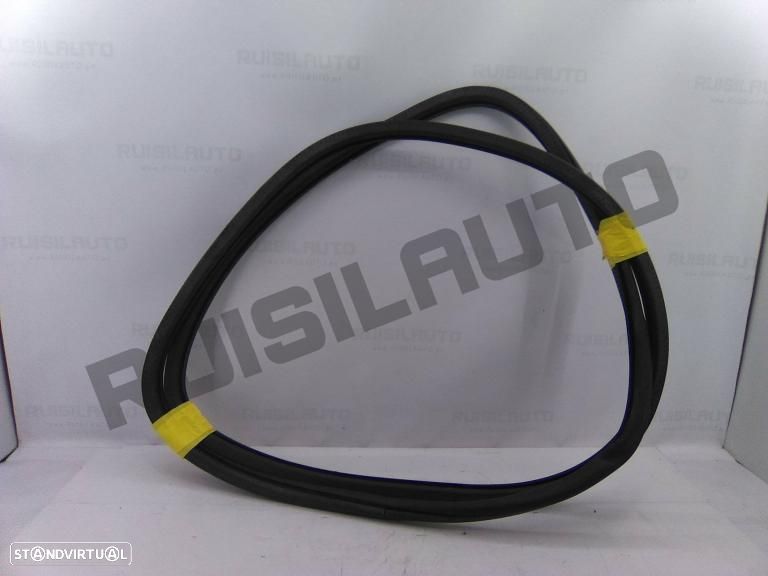 Borracha  Carroçaria Porta Trás Esquerda  Porsche Cayenne I (9p - 1