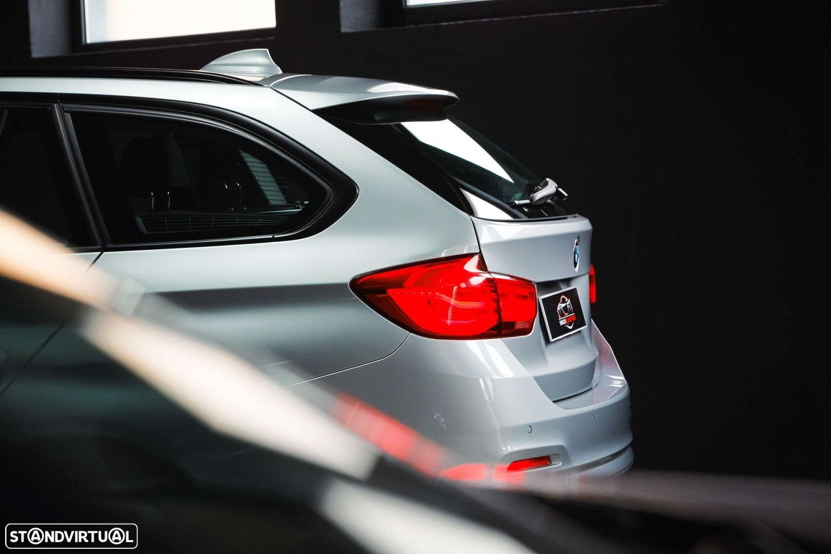 BMW 320 d Touring xDrive Auto - 7