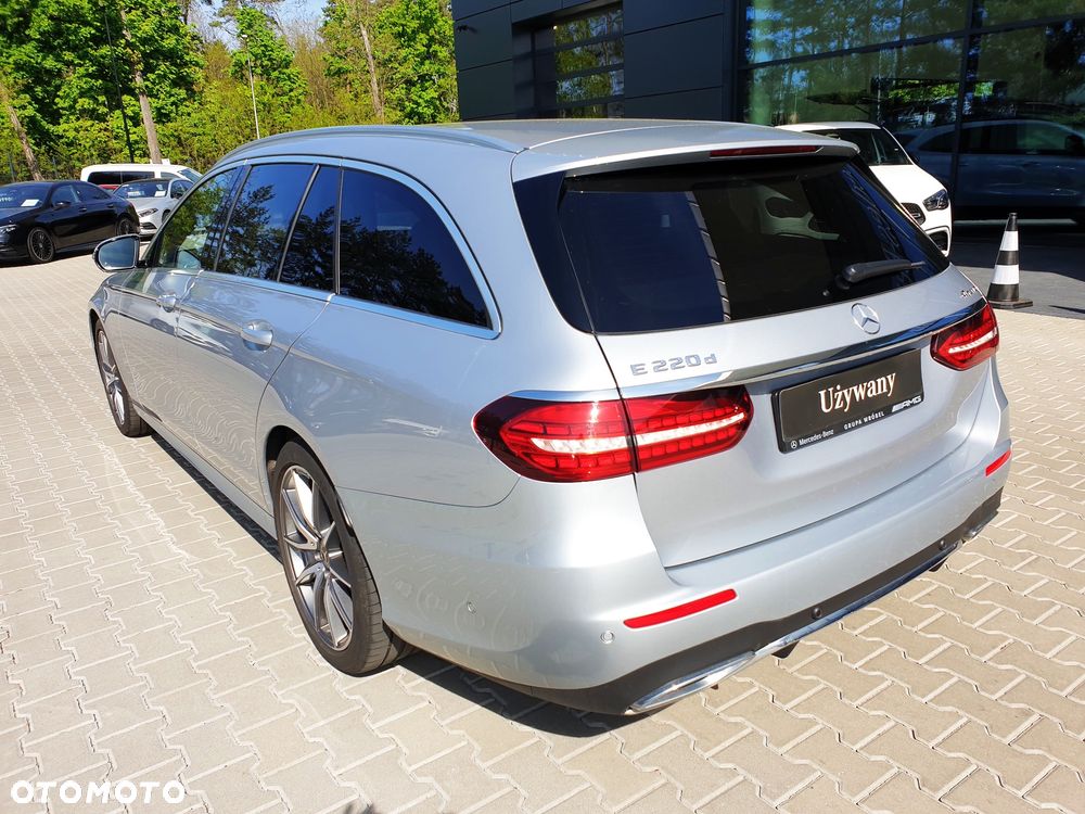 Mercedes-Benz Klasa E 220 d 4-Matic Business Edition - 6