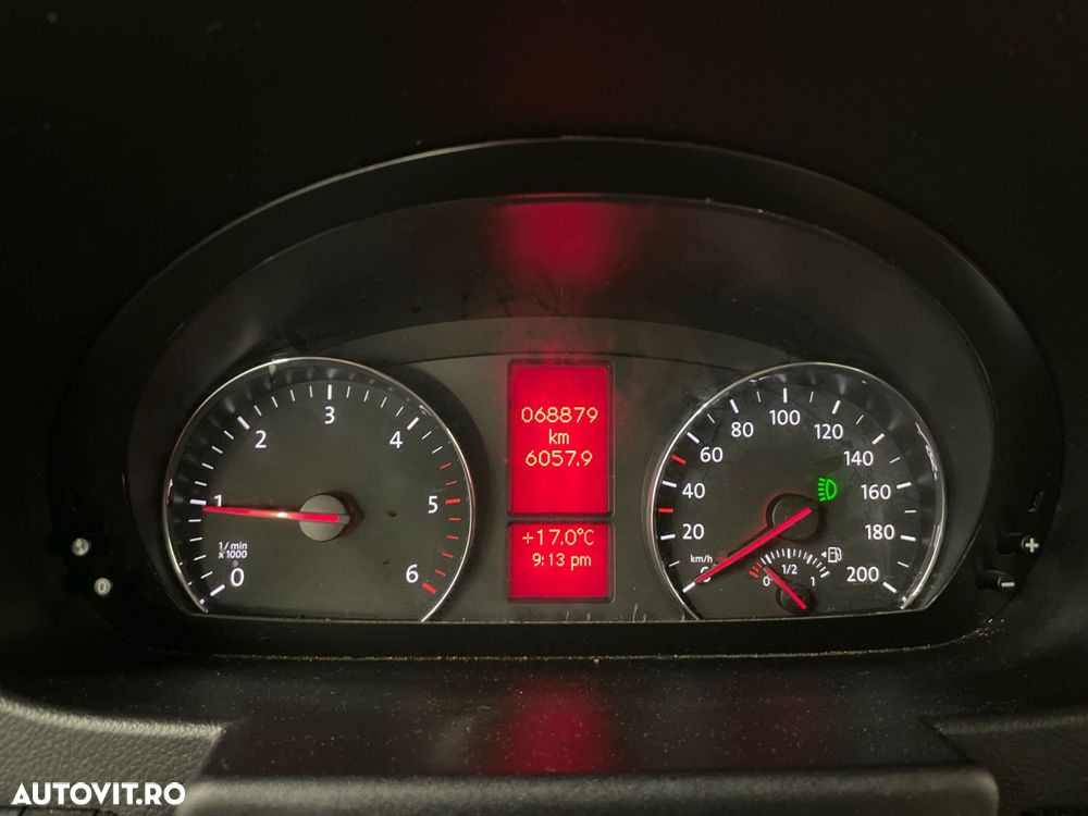 Volkswagen Crafter - 11