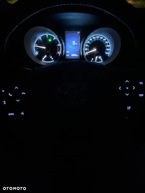 Toyota Auris 1.4 D-4D Active - 11