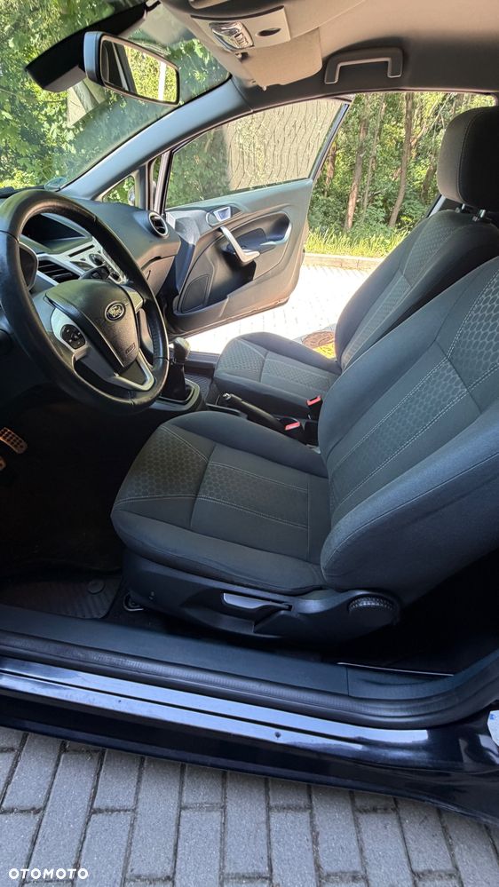 Ford Fiesta - 13