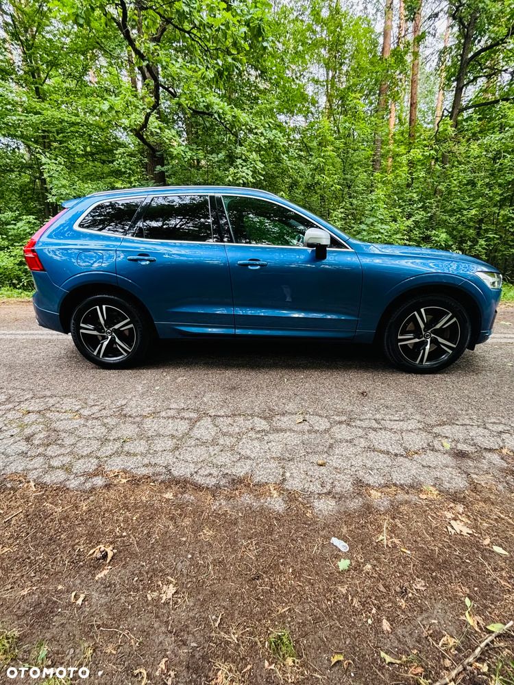 Volvo XC 60 D5 AWD R-Design - 4